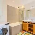 One Bedroom With Balcony And A View